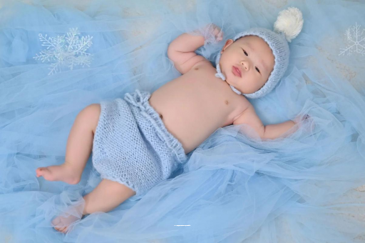 伊犁8个月宝宝奶量 伊犁8个月宝宝奶量